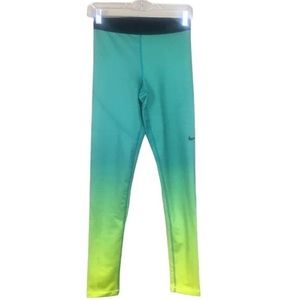 Nike Pro hyperwarm leggings